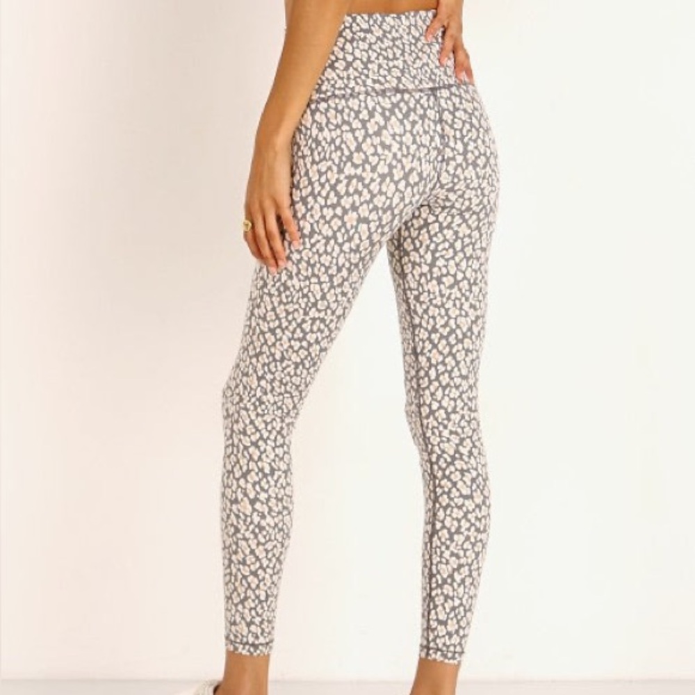 Varley Century Legging High Rise Lead Cheetah Stretch Gray Pants Small